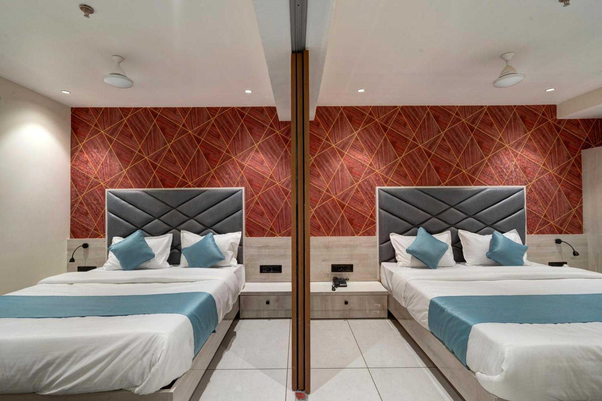 Hotel Shrimad Villa جاندي نجر المظهر الخارجي الصورة
