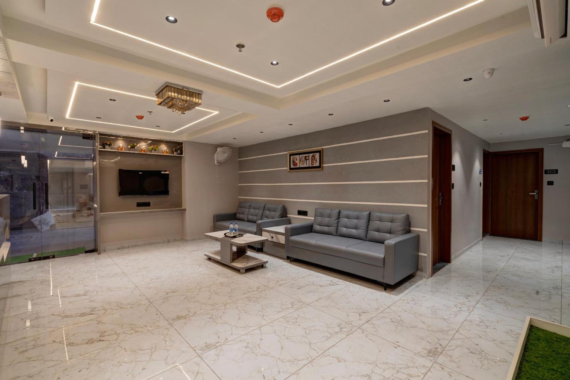 Hotel Shrimad Villa جاندي نجر المظهر الخارجي الصورة